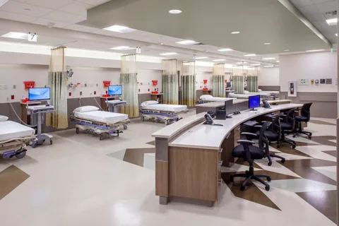 Who Offers Medical Office Construction Services in Clovis, CA? 